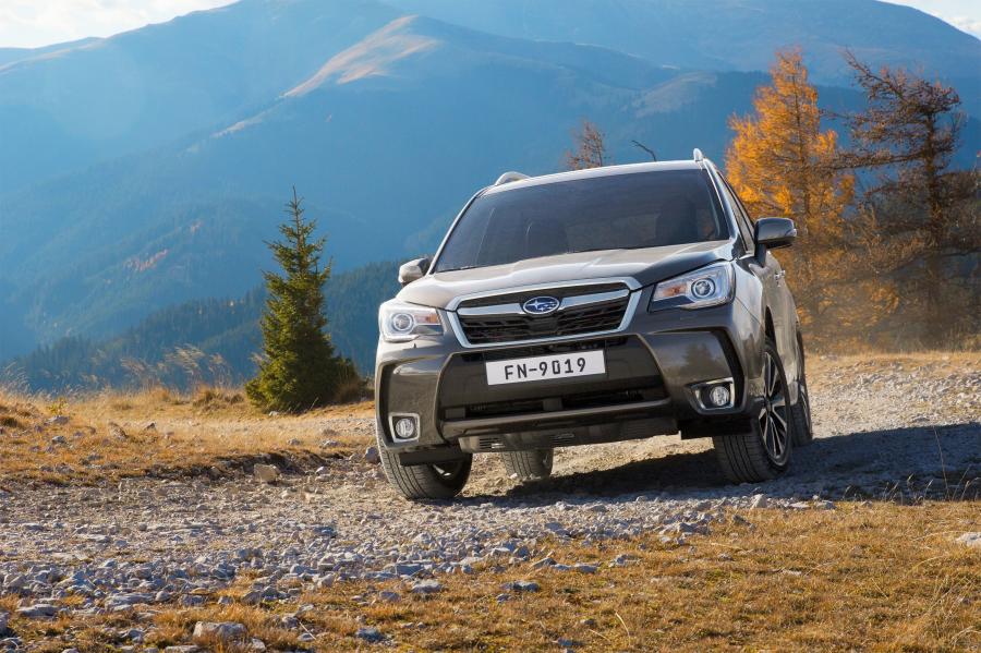  Subaru Forester 2.0XT 2016 года  (фото 3 из 30)